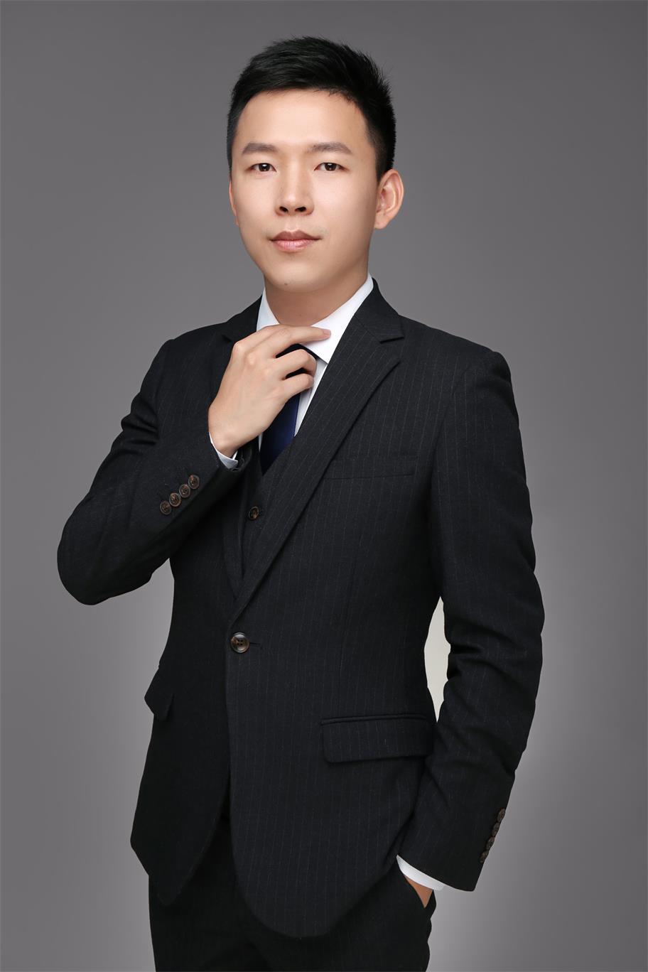 凌娟 联合创始人 & 首席运营官